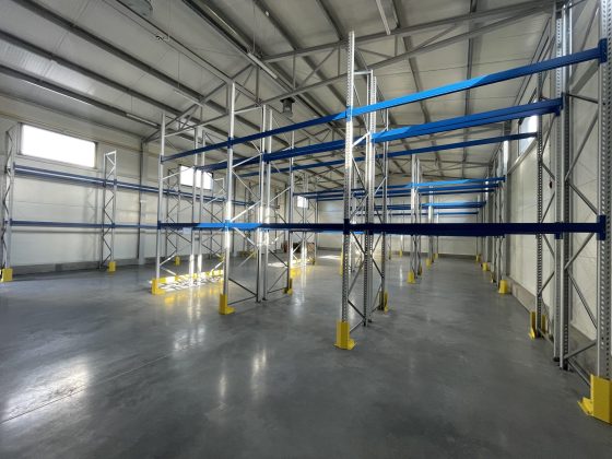 Regały paletowe wzmocnione odbojniki MIR-BEST Białystok Bitwy Białostockiej magazyn serwisowy MS Regały